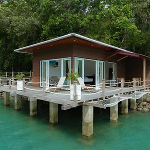 The Hawk'S Nest Resort